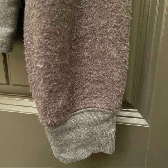 🎉HOST PICK🎉 Wildfox disco pineapple pullover sweatshirt - Picture 7 of 12